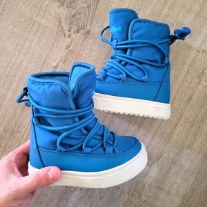 NWOT Kids Native Chamonix Snow Boots